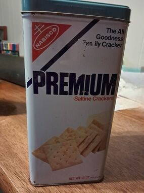 Nabisco Premium Saltine Crackers Tin